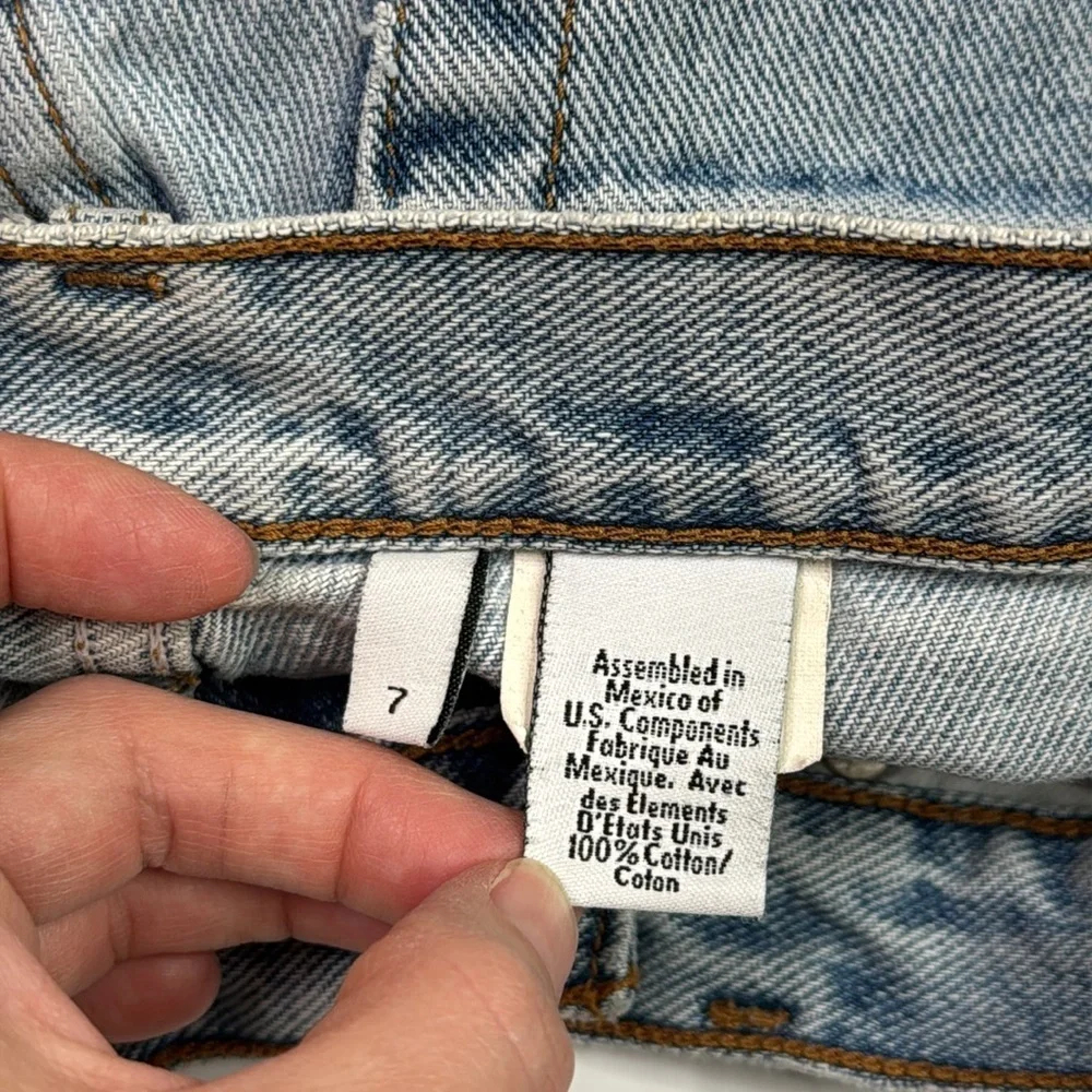 Calvin Klein Denim Button Fly Shorts Size 7